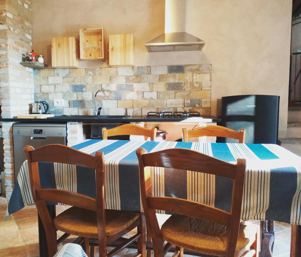 Langa 4 Love Apartment Novello Ngoại thất bức ảnh